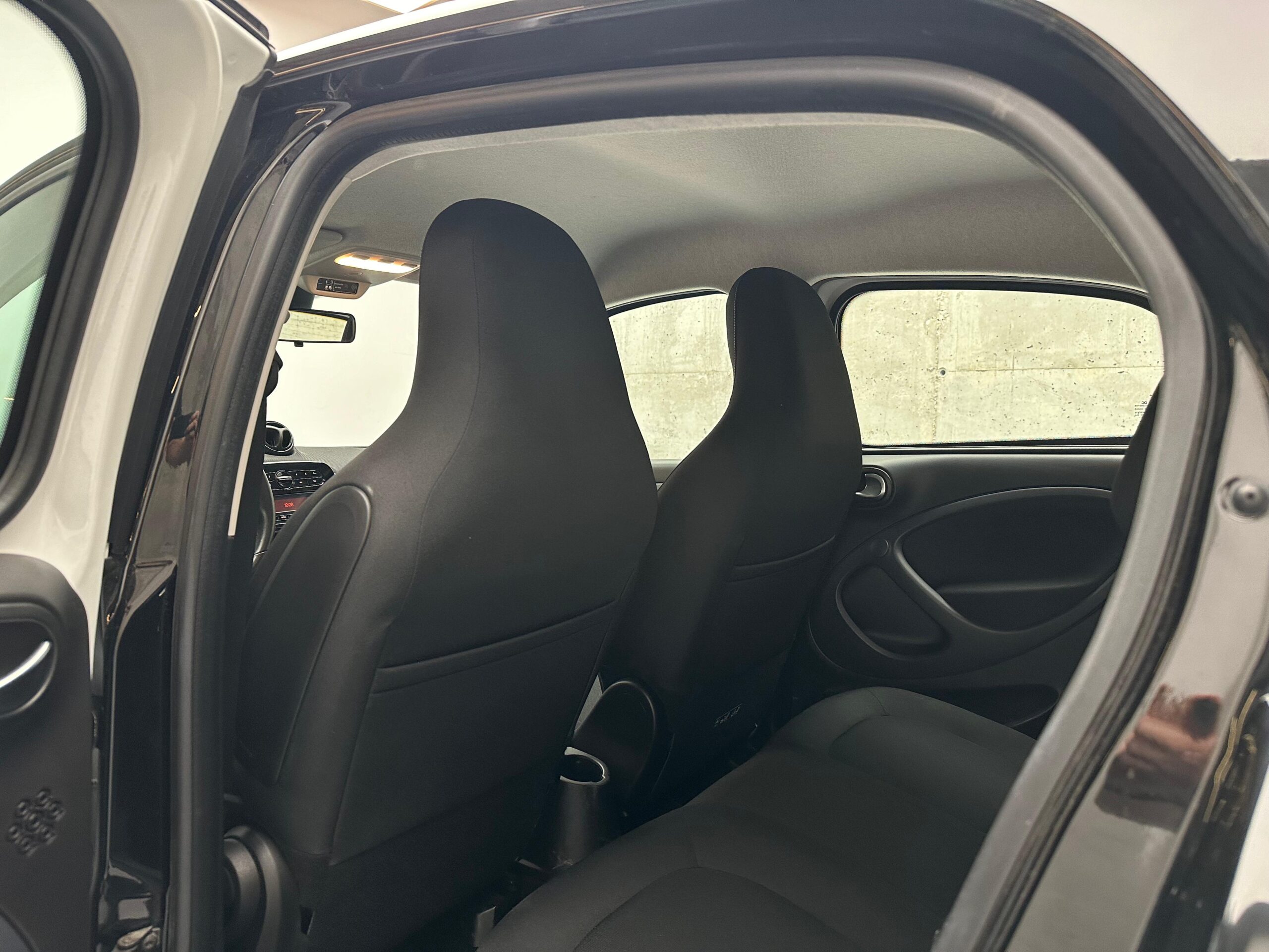 
								Smart Ed 100% electric drive full									