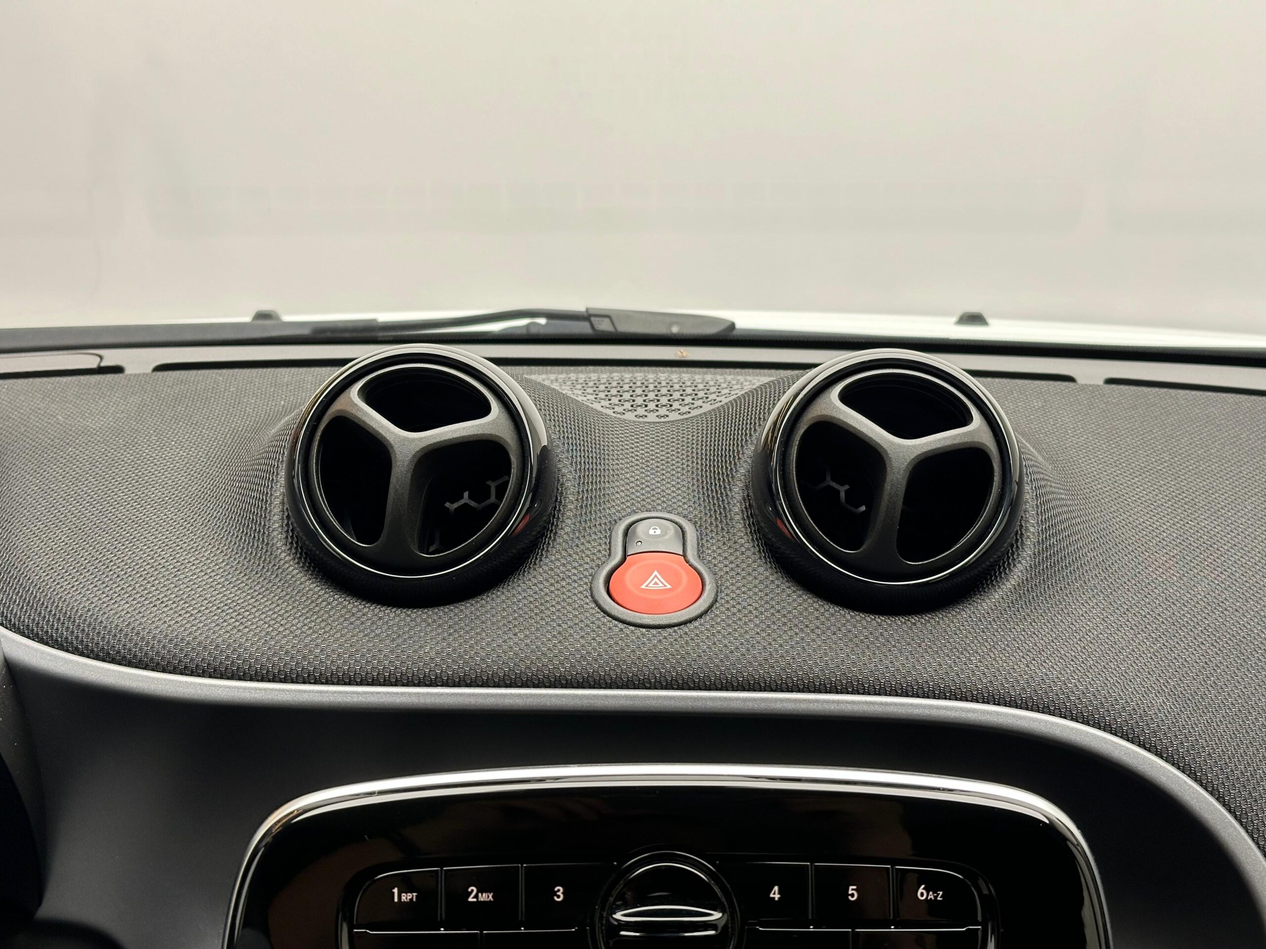 
								Smart Ed 100% electric drive full									